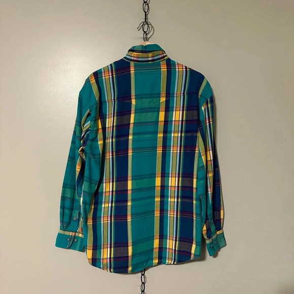 Vintage Wrangler Western Plaid Button-up Shirt Medium - Picture 2 of 4
